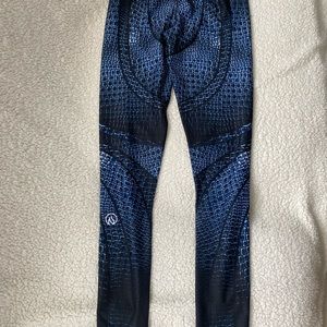 INKnBURN Alli Leggings EUC Size 0